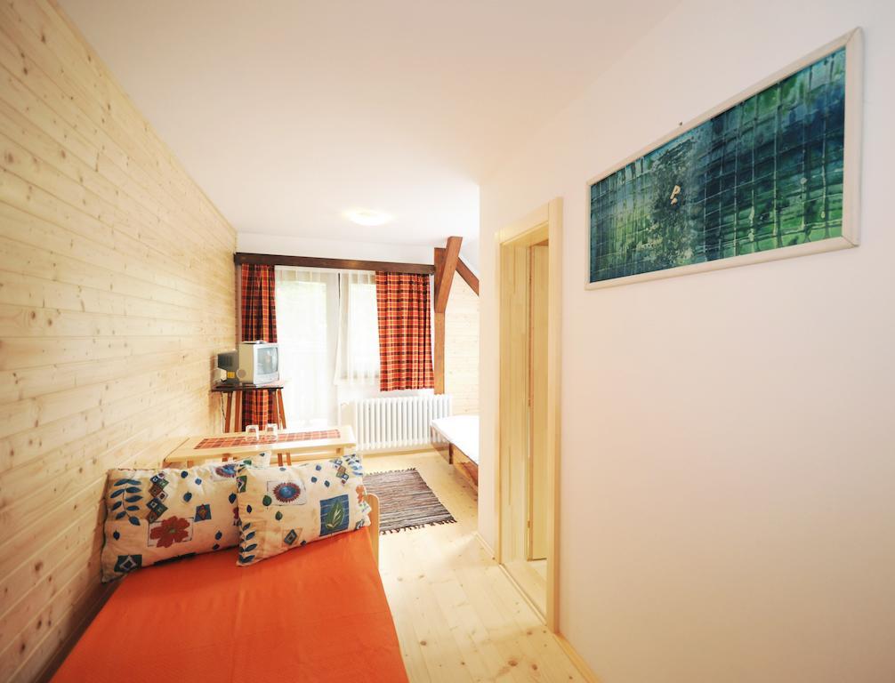Penzion U Holosov Smrečany 部屋 写真